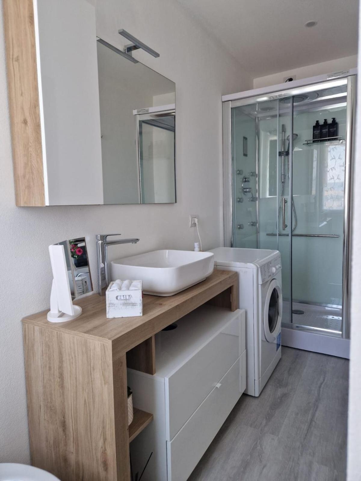 Residenza Luigio Lägenhet Verbania Exteriör bild