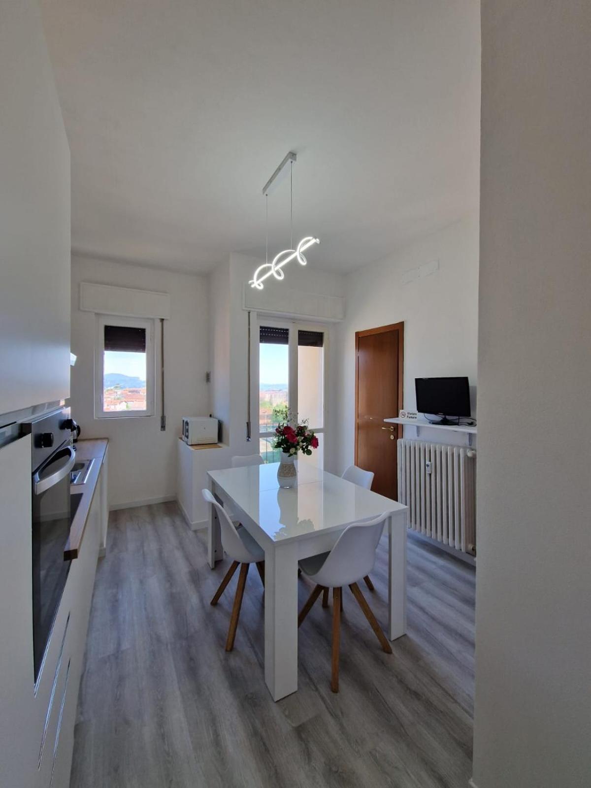Residenza Luigio Lägenhet Verbania Exteriör bild